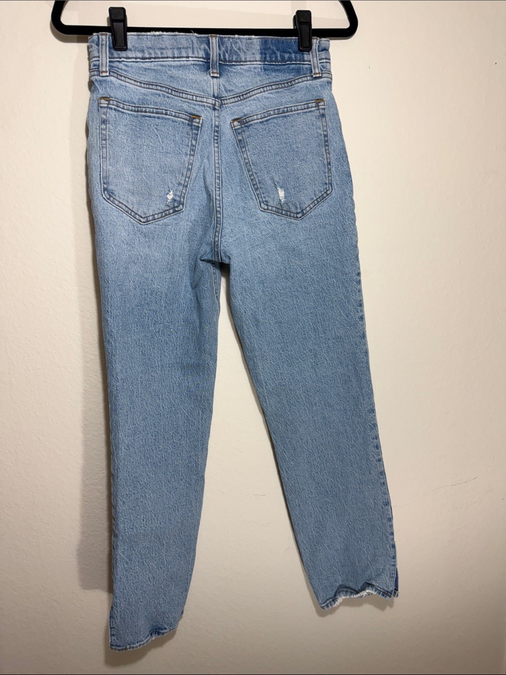 Abercrombie & Fitch Light Blue High-Rise Wide Leg Jeans - Picture 4 of 7